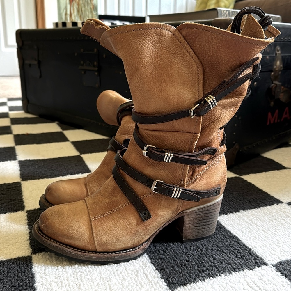 Freebird Cora Boots